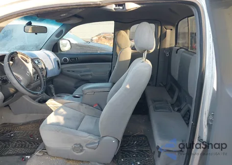 2006 Toyota Tacoma z USA, uszkodzony, nr VIN 5PETX22NX6Z301123